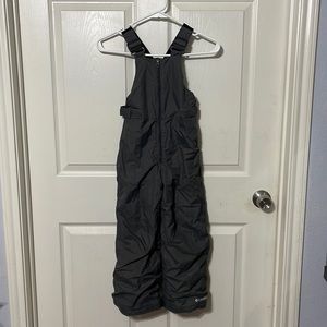 Columbia boy’s snow bib